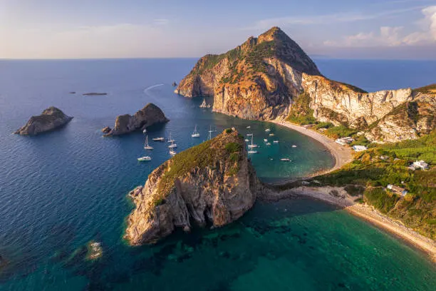 Visitare Palmarola