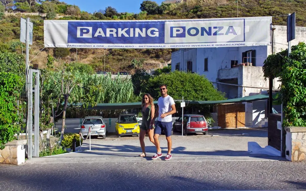 Parking Ponza