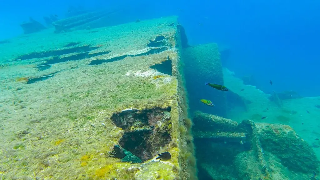 Relitto della Nave a Cala dell'Acqua