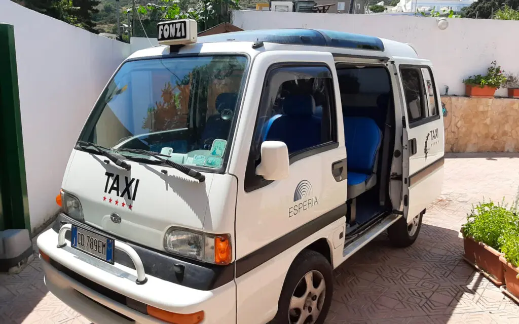 Taxi Fonzi