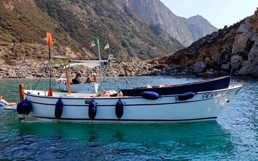 M/B Adriana